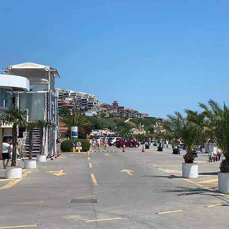 公寓 Horizon 31 'б' *